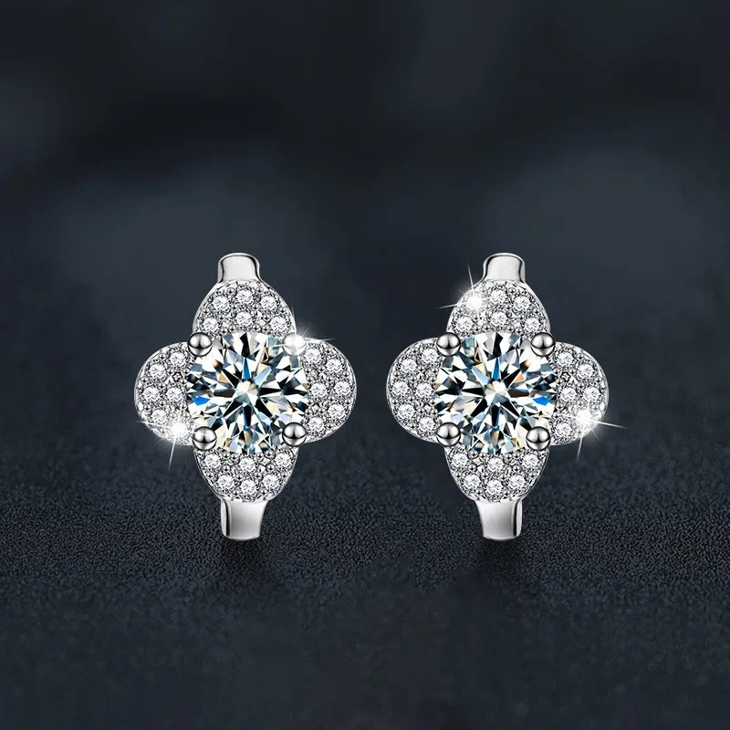 1CT D-Color Moissanite Clover Earrings – S925 Sterling Silver
