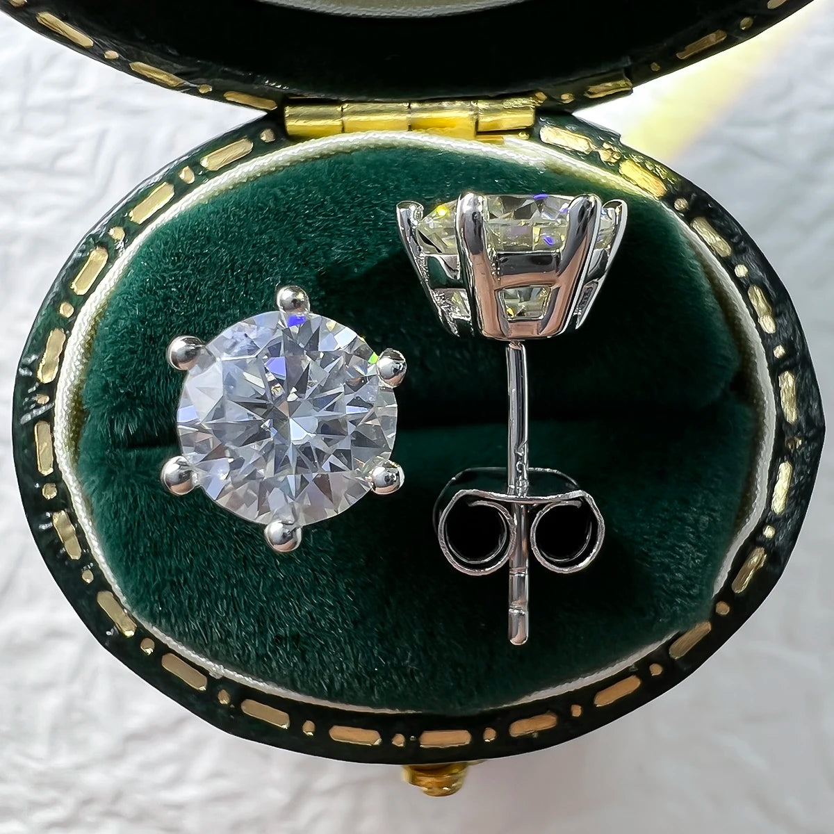 2CT D VVS1 Moissanite Stud Earrings – 925 Sterling Silver