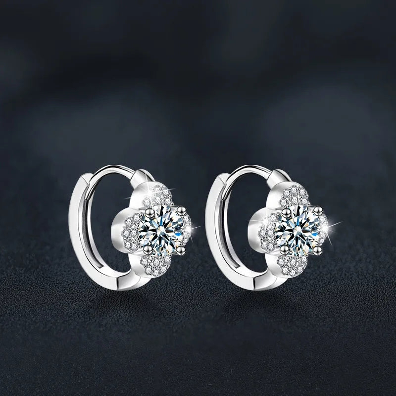 1CT D-Color Moissanite Clover Earrings – S925 Sterling Silver