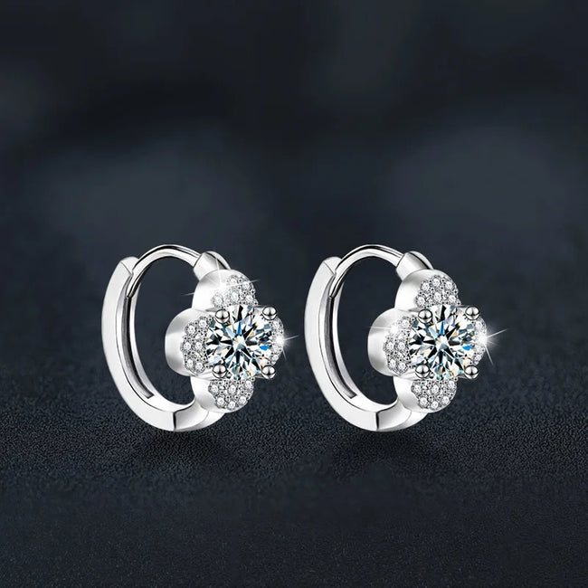 1CT D-Color Moissanite Clover Earrings – S925 Sterling Silver Main Image