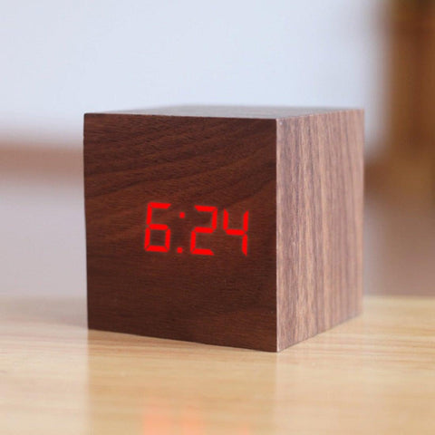 Modern Digital Wood Clock